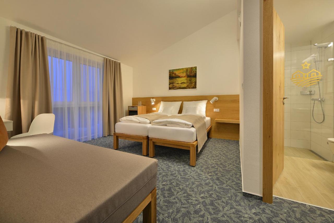 Wellness Hotel Happy Star Hnanice  Dış mekan fotoğraf