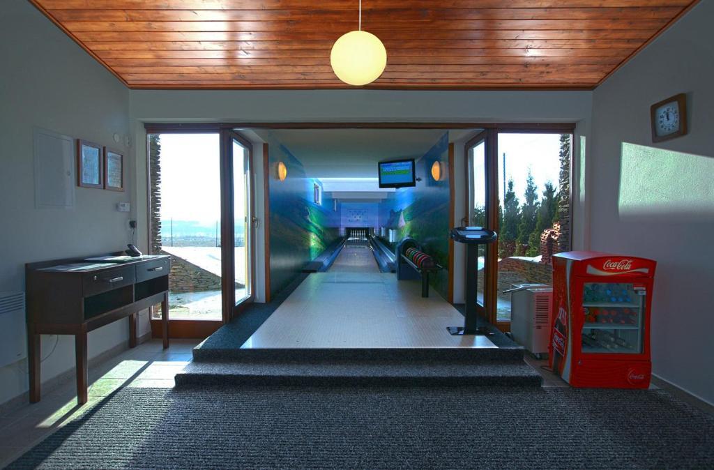 Wellness Hotel Happy Star Hnanice  Dış mekan fotoğraf