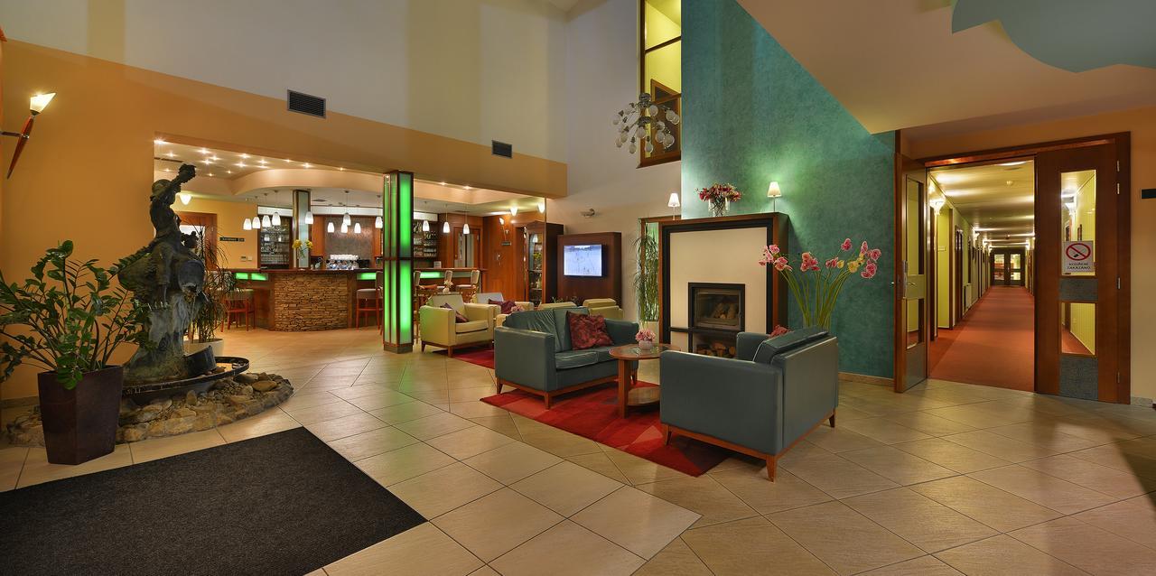 Wellness Hotel Happy Star Hnanice  Dış mekan fotoğraf